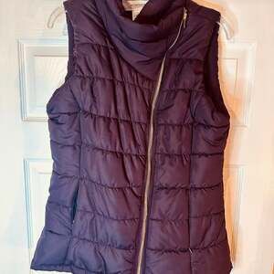 Workshop Republic Clothing Plum Puffer Vest Women XL Asym Zip Quilted